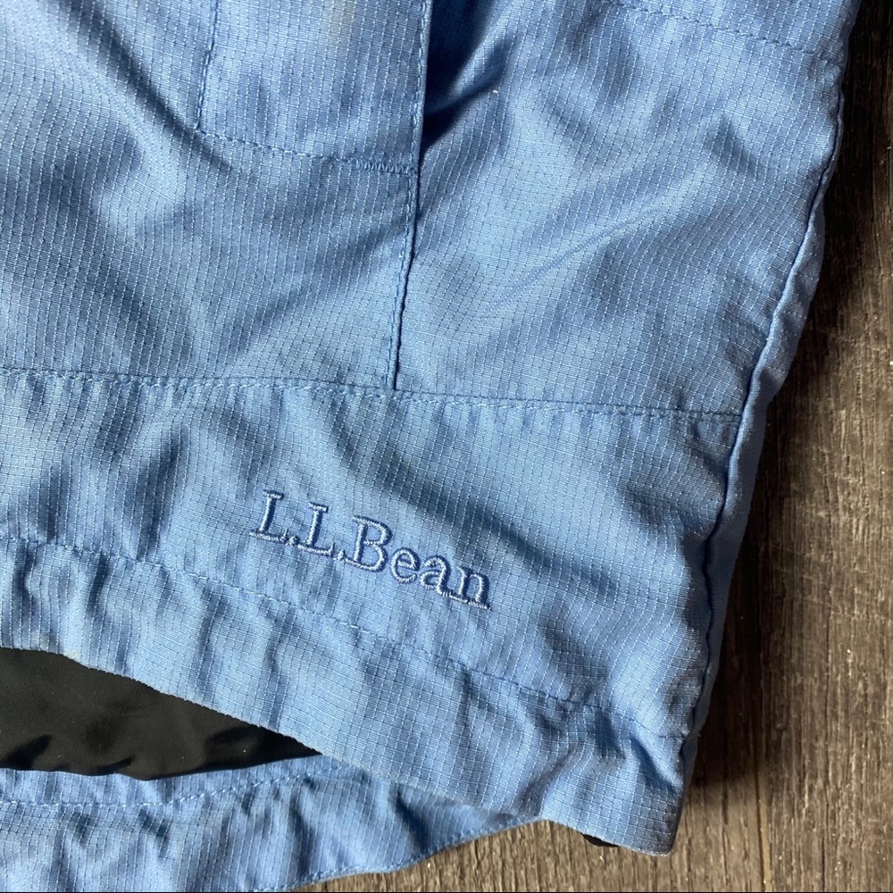 L.L. Bean women’s small jacket windbreaker - Picture 2 of 5